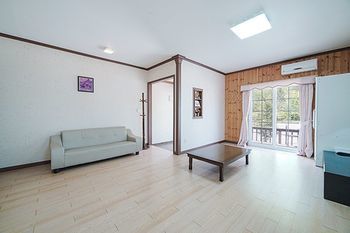 Danyang Wood Scented Pension Hotel Екстериор снимка